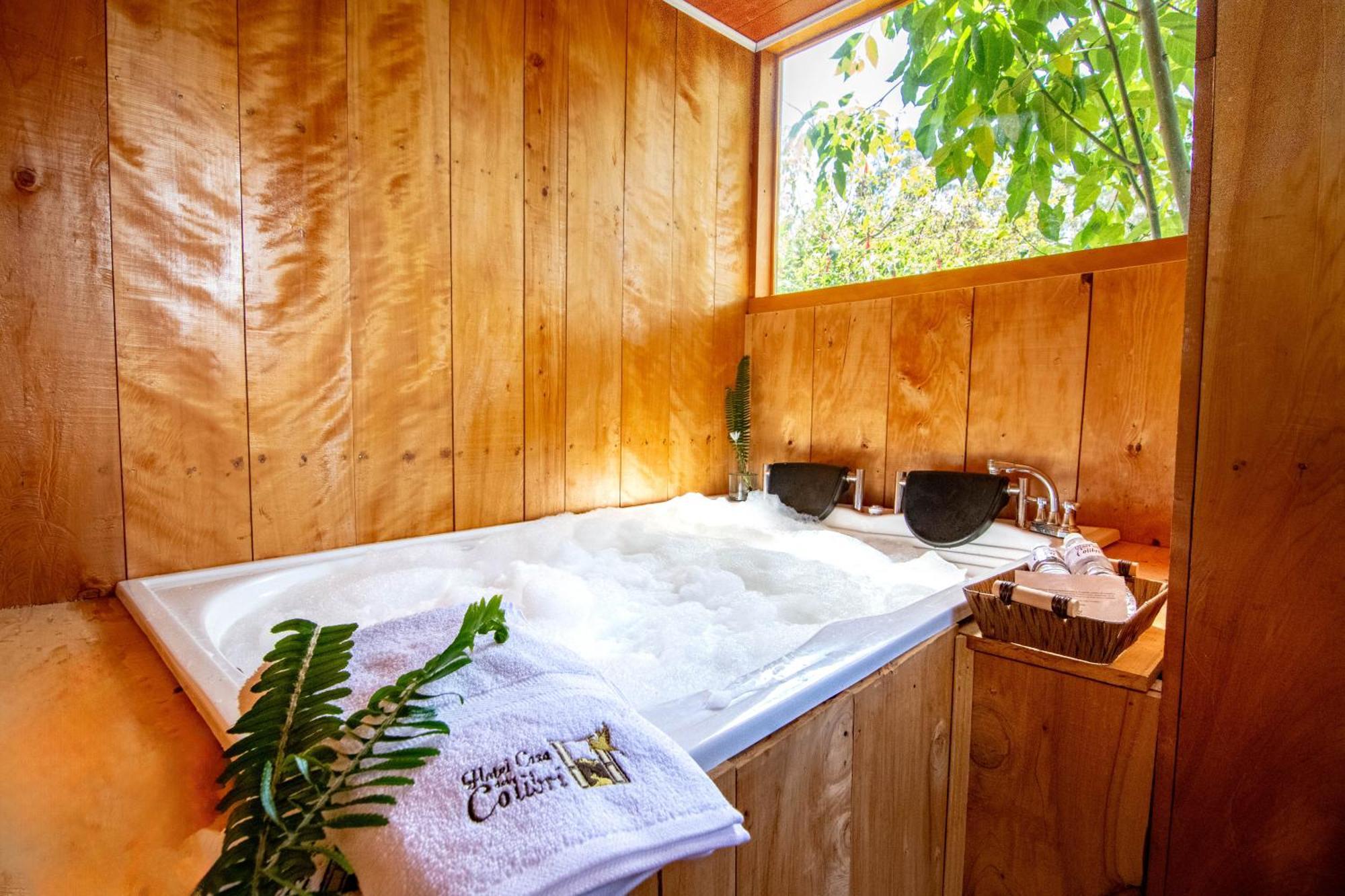 Hotel Casa Del Colibri Guican Ngoại thất bức ảnh