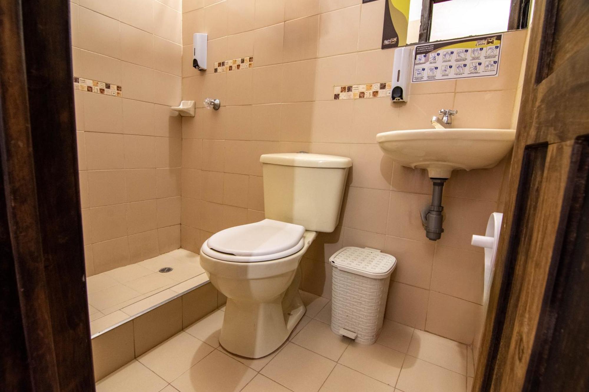 Hotel Casa Del Colibri Guican Ngoại thất bức ảnh