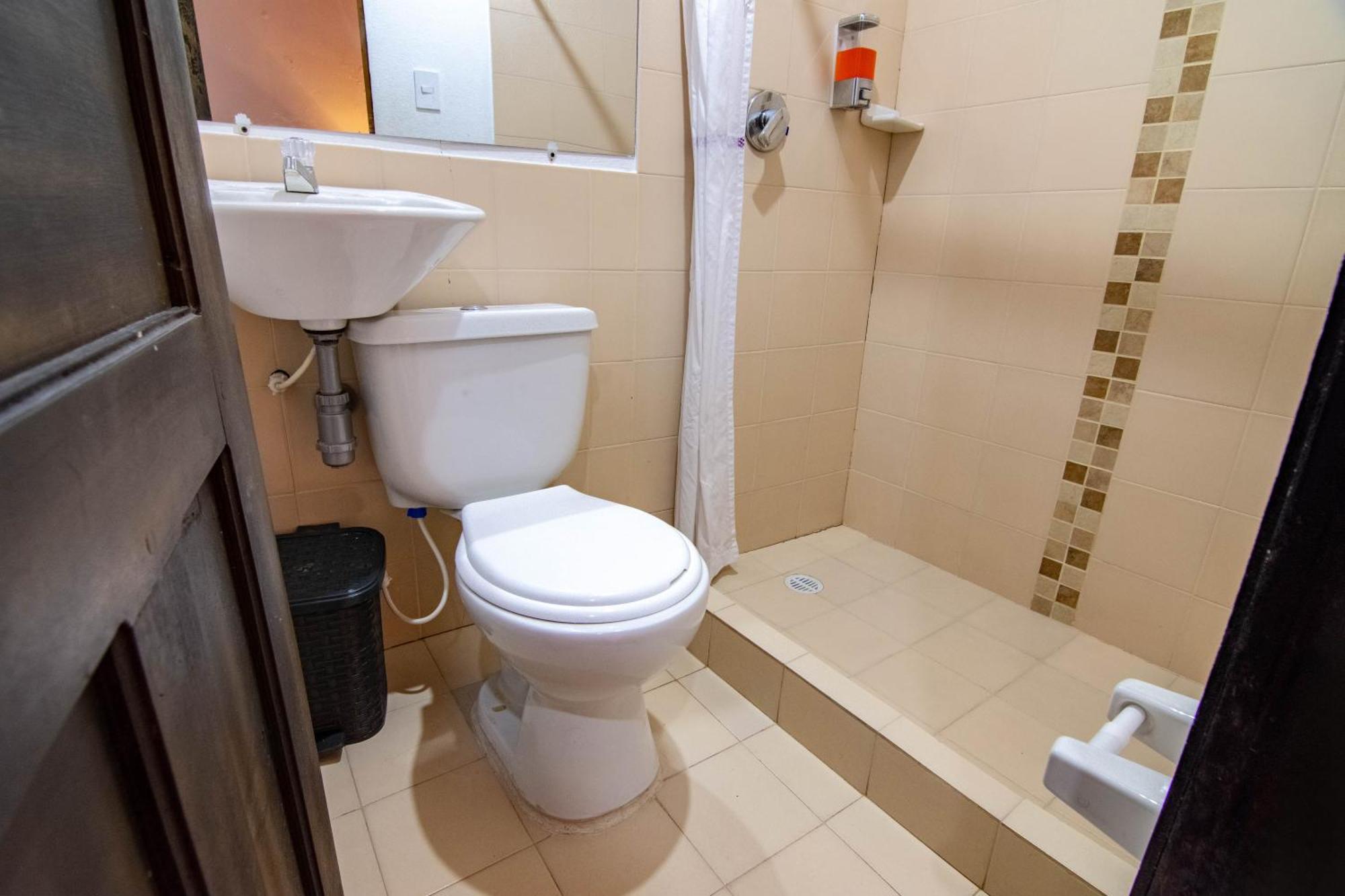 Hotel Casa Del Colibri Guican Ngoại thất bức ảnh