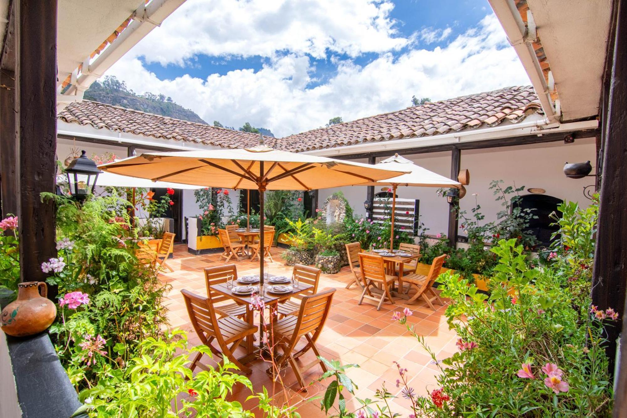 Hotel Casa Del Colibri Guican Ngoại thất bức ảnh