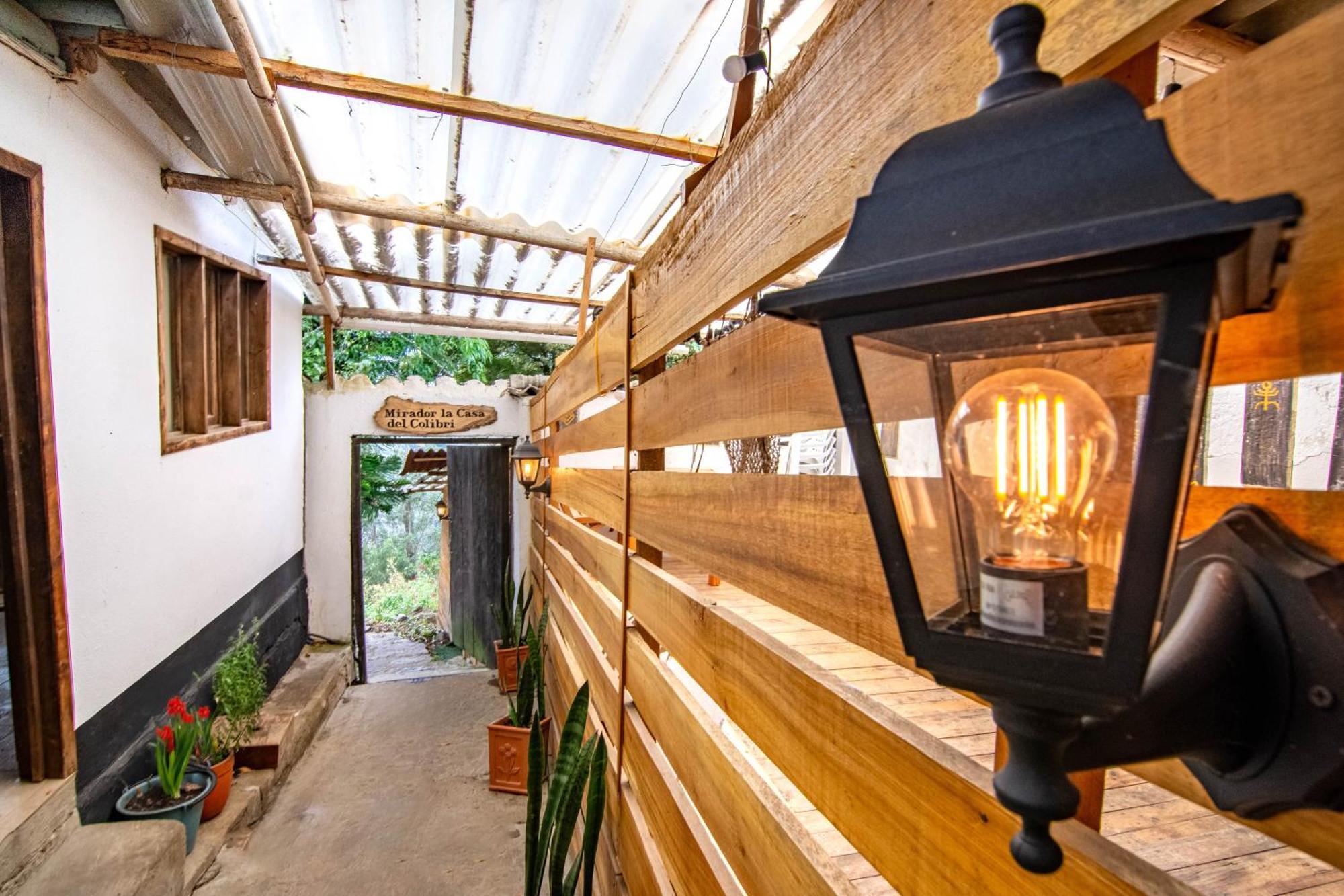 Hotel Casa Del Colibri Guican Ngoại thất bức ảnh